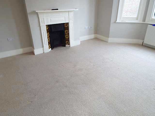 Carpet fitting & re-laying after