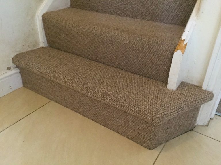 Carpet repairs in London Carpet Fitter London