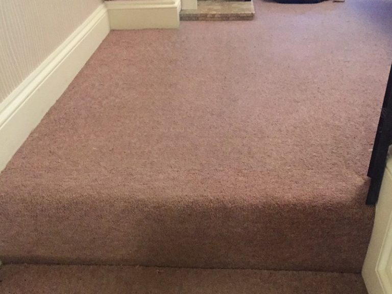 Carpet Fitter London Carpet fitters, carpet laying, carpet stretching